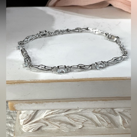 Elegant Silver Bracelet